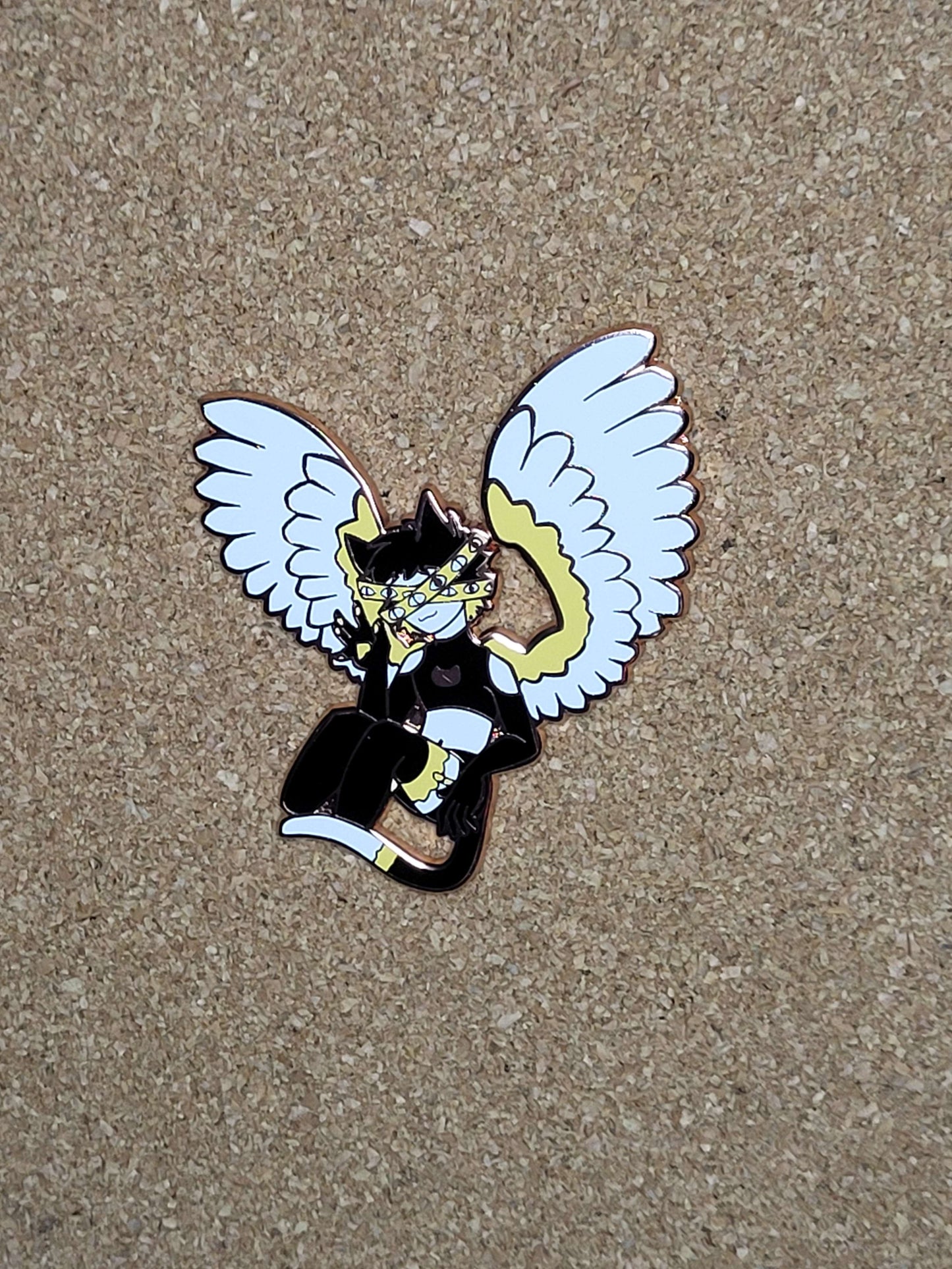 Nyaa-Angel pin