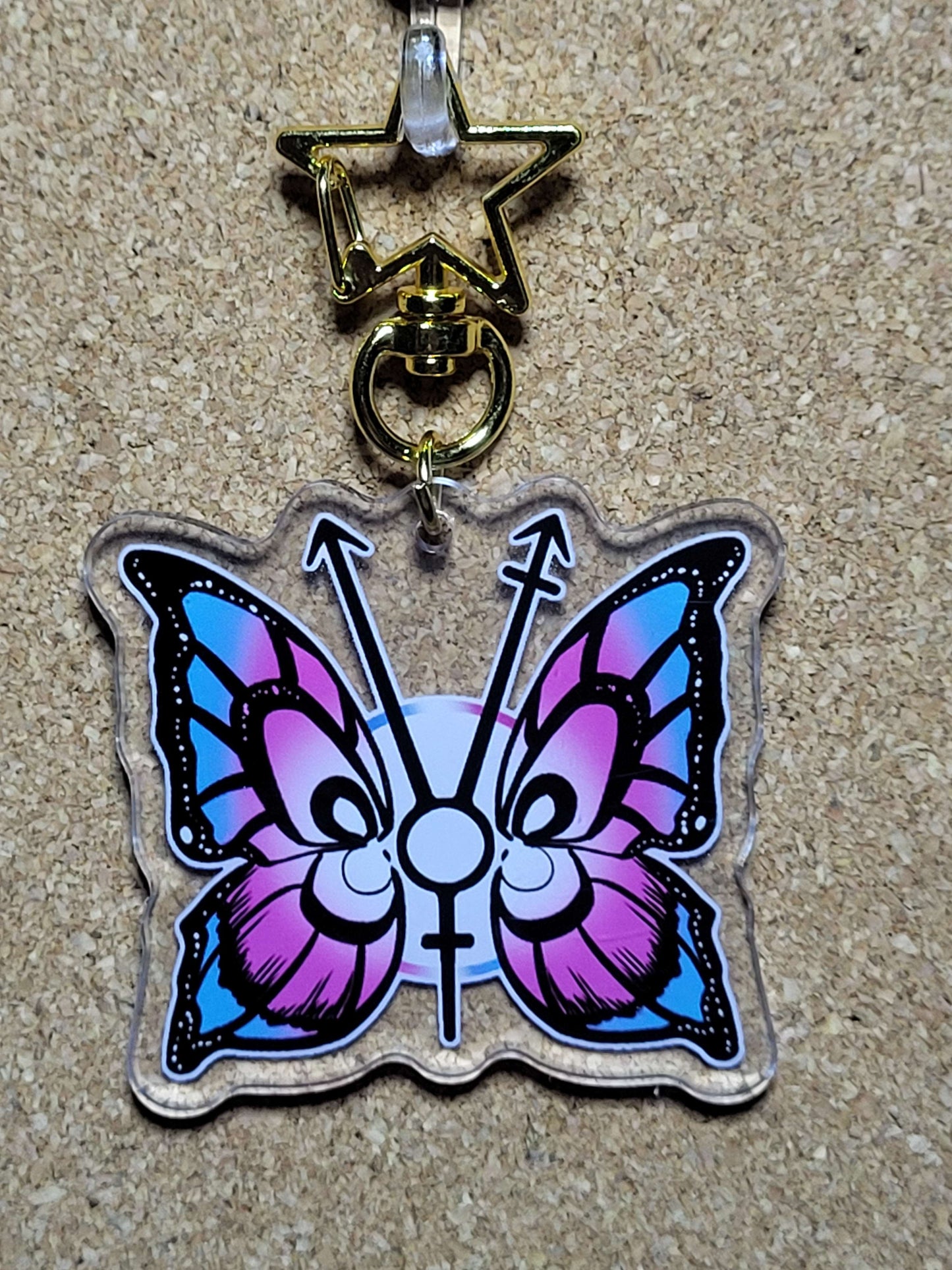 But-trans-fly charm
